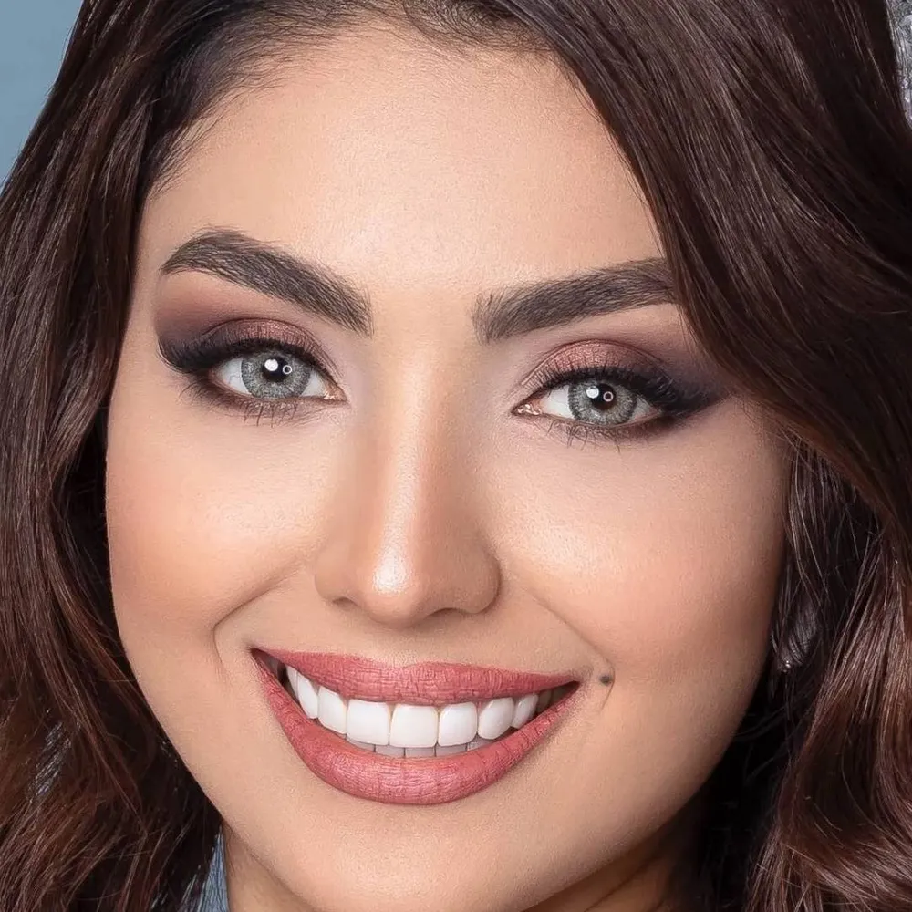 میکاپ و گریم عروس و همراه عروس